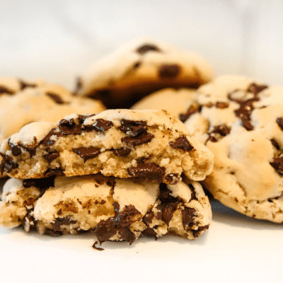 chocolate chip cookies